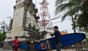 Terremoto provoca pânico entre turistas em Bali