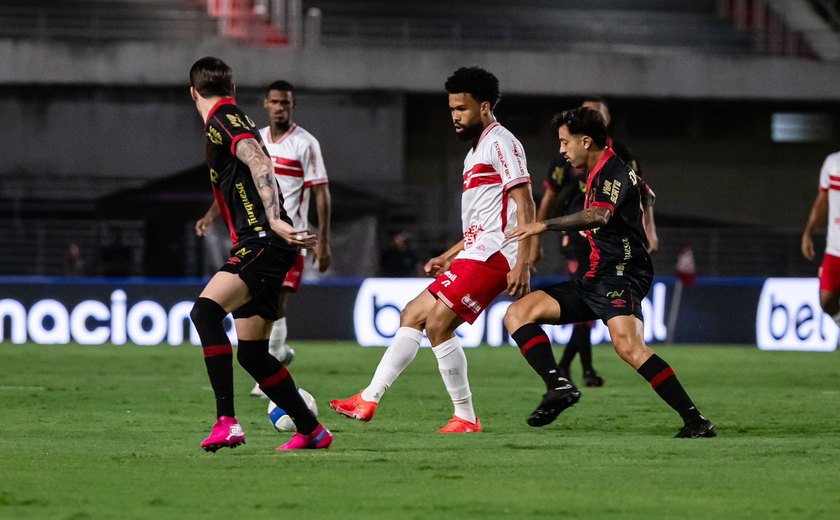 CRB empata com Sport em Maceió e deixa a zona de rebaixamento da Série B