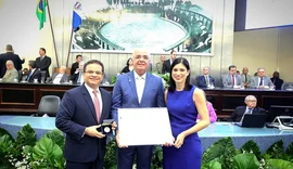 ALE concede Comenda Tavares Bastos a Fábio Farias por relevantes serviços prestados a Alagoas