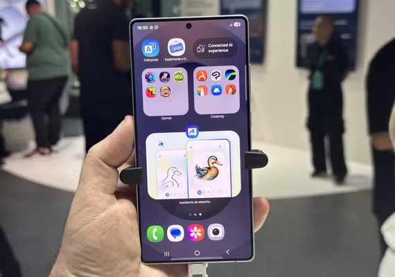 Samsung apresenta Galaxy S25, rival do iPhone