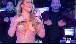 Playback de Mariah Carey no Times Square é o primeiro meme do ano