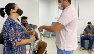 Secretário visita UPAs e Central de Triagem e acompanha atendimento humanizado