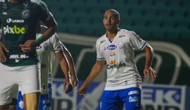 Londrina busca atacante no mercado e tem Clayton, ex-CSA, no radar