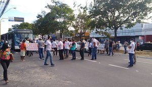 Rodoviários da Veleiro voltam a protestar na Avenida Fernandes Lima