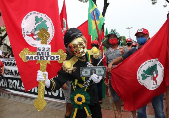 Manifestantes voltam às ruas para pedir impeachment do presidente Jair Bolsonaro