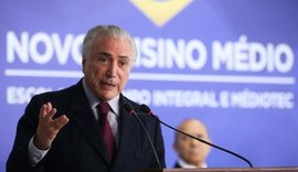 Michel Temer deixa casa de advogado em São Paulo