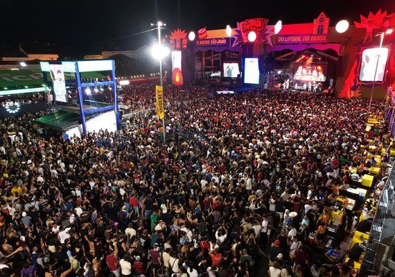 Alceu Valença e Millane Hora são atrações no palco do São João Massayó