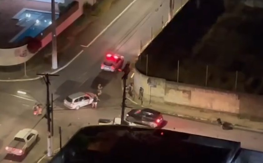 Motociclista perde dedos dos pés em acidente no bairro do Farol