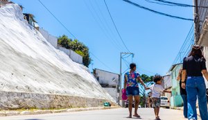 Encosta em Cruz das Almas recebe tecnologia de proteção e moradores deixam o medo para trás