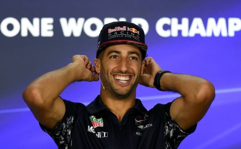 Ricciardo é mais rápido do dia e diz que punições em Monza valeram a pena