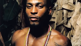 D'Angelo, cantor ícone do neo soul, morre aos 51 anos vítima de câncer