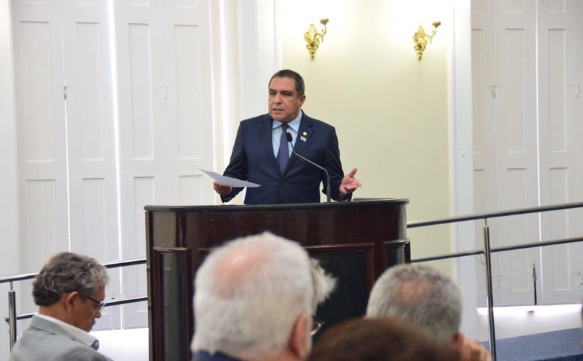 Delmiro Gouveia vai ganhar curso de Medicina