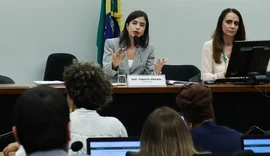 Proposta que criminaliza misoginia avança na Câmara dos Deputados