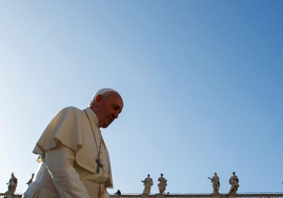 Papa Francisco inicia visita inédita ao Iraque