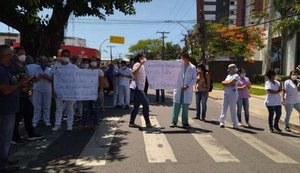 Funcionários do Hospital Sanatório realizam segundo dia de protesto