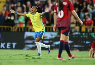 Seleção feminina vence Costa Rica por 5x2 em Alajuela