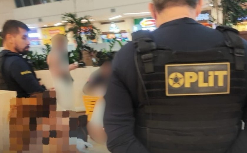 Polícia recupera celular furtado durante encontro com suspeita no bairro Benedito Bentes