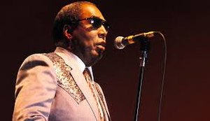 Clarence Carter, ícone do soul e do R&B, morre nos Estados Unidos