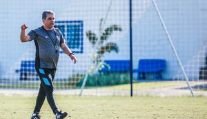 Após 1º treino, Marcelo Cabo relaciona 22 atletas para encarar o Cruzeiro em Arapiraca