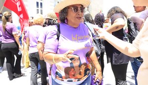 Mulheres pedem o fim do feminicídio e cobram respeito