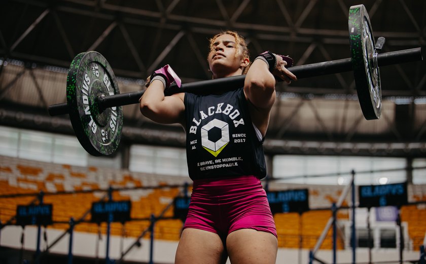 Atleta de Maceió faz campanha para competir no maior campeonato de CrossFit do Brasil