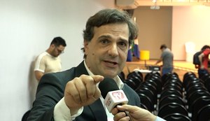 Ricardo Melro rebate críticas sobre posicionamento político e cita garantias constitucionais