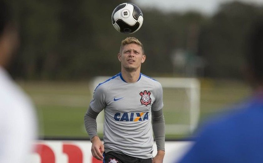 Marlone comemora chance e diz que Corinthians de 2017 tem grupo mais leve