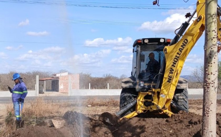 Operações de combate à perda de água encontram desvios de 140 mil litros de água por dia