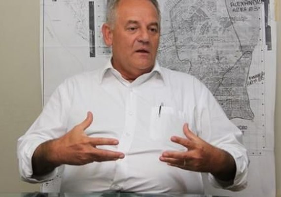 Reformar da Previdência é “extermínio”, diz Carimbão