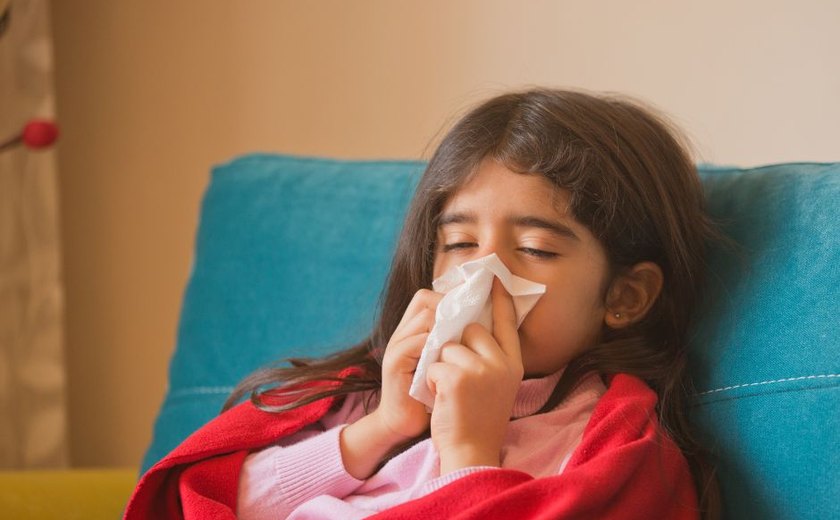 Com retorno às aulas, atenção se volta para vírus respiratórios