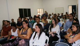 Gestora do HE destaca participação de servidores na palestra com o coach Manoel Belchior