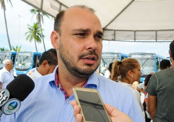 Presidente do Podemos anuncia adiamento de encontro do partido em Maceió