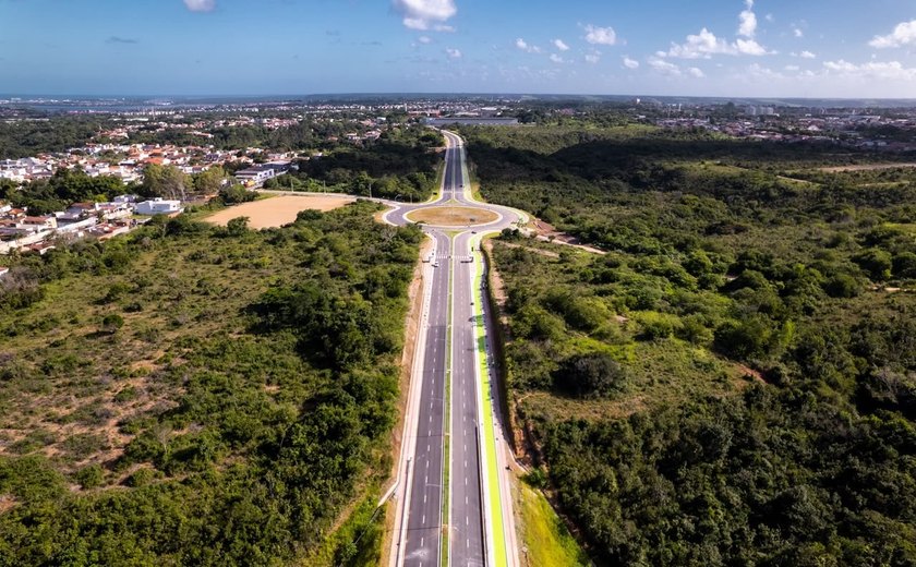 Linha Verde é entregue na parte alta de Maceió