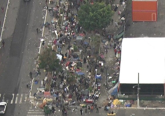 Liderança estimulou usuários da Cracolândia a saírem juntos de praça
