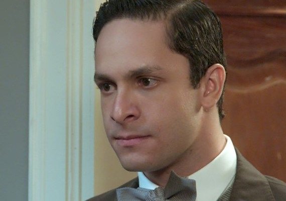 'Êta Mundo Bom': Celso dá ultimato em Sandra e consegue ajudar Anastácia