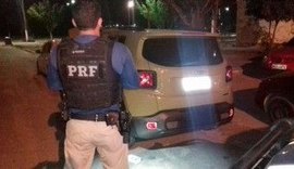 PRF flagra carro clonado em fiscalização na BR 101