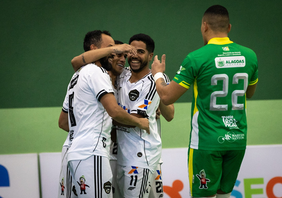 Traipu goleia IAPE-MA e vence segunda na Taça Brasil de Futsal