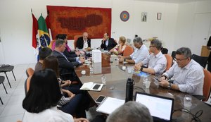 Reitor da Ufal recebe diretor-presidente da Embrapii e destaca avanços em inovação tecnológica