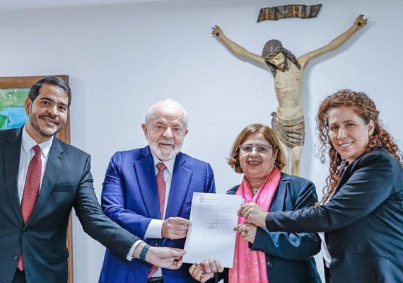 Lula aprova parecer que prevê demissão de servidor por assédio sexual