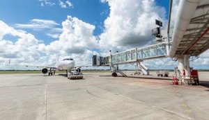 Dois voos para Maceió são cancelados pela Latam após surto de doenças