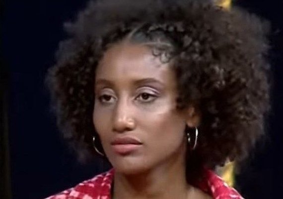 Após roça ser suspensa, Sabrina reclama da produção e áudio é cortado