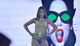 Anitta abre festejos de fim de ano em Salvador
