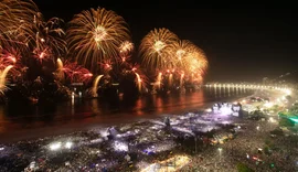 Virada do ano no Rio leva 2,6 milhões de pessoas a Copacabana