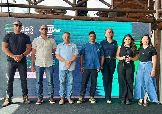 Associados da Cooperflores participam do BE8 Raízes Sustentáveis