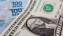 Dólar cai frente ao real com cena externa