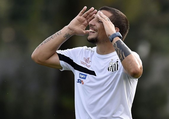 Vecchio diz que trocaria seleção argentina por Libertadores pelo Santos