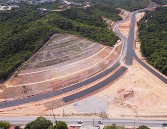 Tecnologia japonesa de resistência do solo aumenta estabilidade na obra na rodovia AL-1O2 Norte
