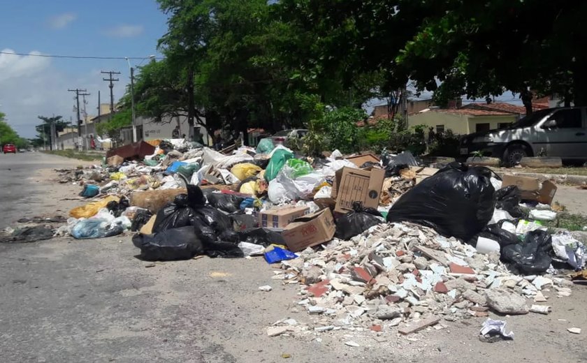 Defensoria Pública cobra solução urgente para acúmulo de lixo em Maceió