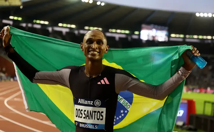 Alison dos Santos termina 2024 como bicampeão da Diamond League