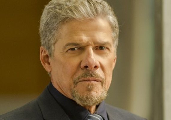 Jornal diz que figurinista que acusou José Mayer de assédio foi amante dele